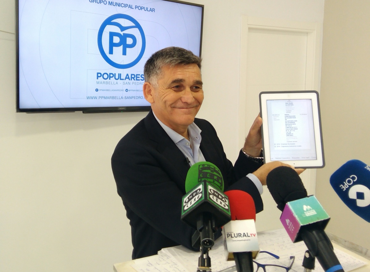 El PP exige que se ponga en marcha el plan de barrios y acusa al tripartito de no apostar por la empresa local