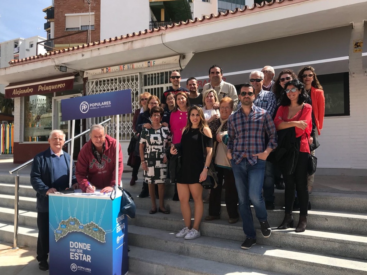 La campaña “Donde hay que estar” se ha desplazado esta mañana hasta el barrio de Divina Pastora