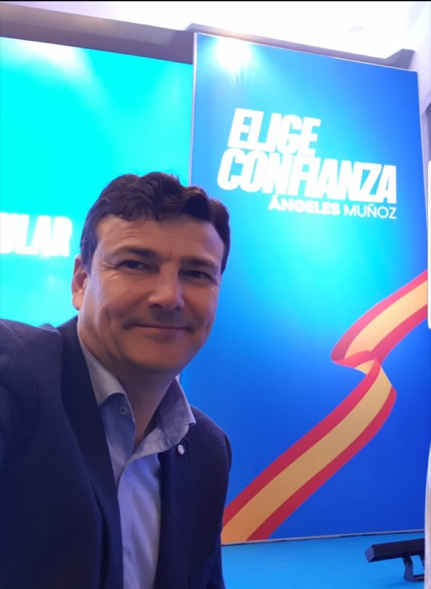 Cristóbal Garre ocupará el puesto número dos en la candidatura del PP Marbella-San Pedro, lista a la que pondrá el broche de oro Carmen Díaz