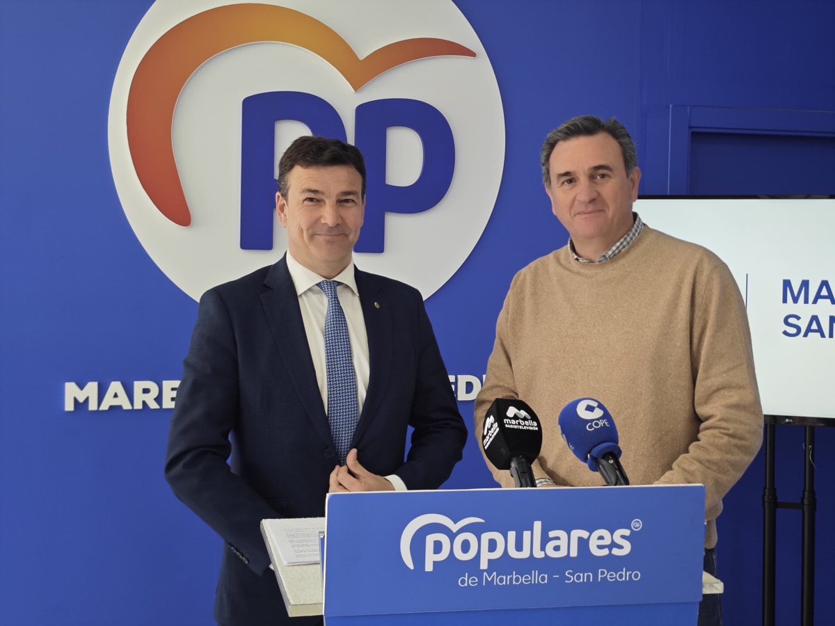 El PP afea al Gobierno de Sánchez que los malagueños afrontan la mayor cuesta de enero con la gasolina y los peajes más caros